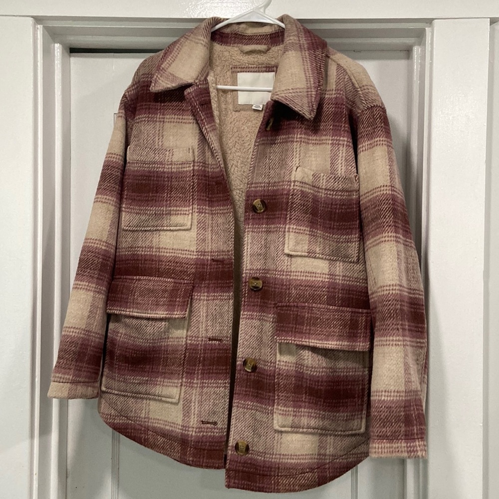 American Eagle Oversized Sherpa Jacket Size Medium